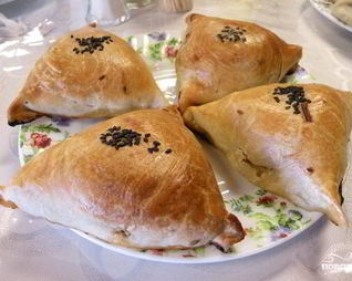 Самса с фаршем и картошкой