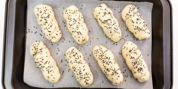 сосиски в дрожжевом тесте