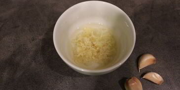 сухарики с чесноком