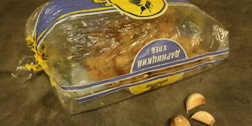 сухарики с чесноком