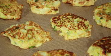 кабачковые сэндвичи с начинкой из куриного филе