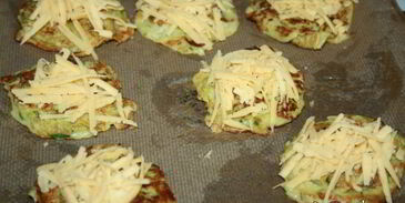 кабачковые сэндвичи с начинкой из куриного филе