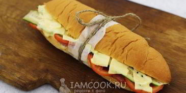 сэндвич с колбасой