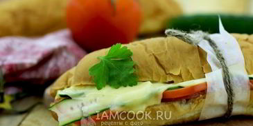 сэндвич с колбасой