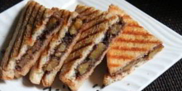 сэндвич с нутеллой и бананом