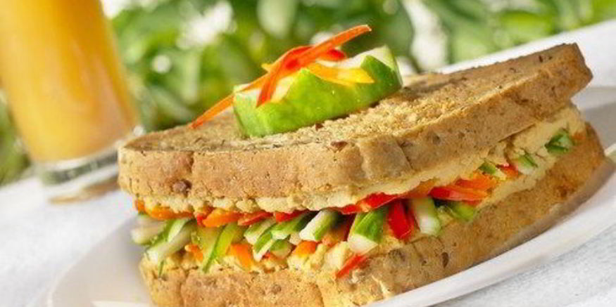 Рецепт сэндвича со свежими овощами и сыром