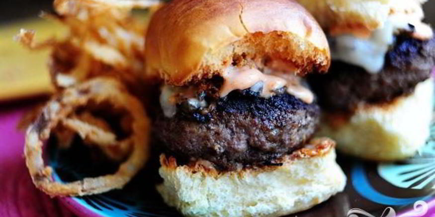 Рецепт сэндвичей с говядиной, грибами и швейцарским сыром