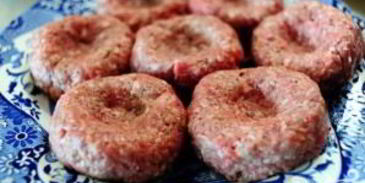 сэндвичи с говядиной, грибами и швейцарским сыром