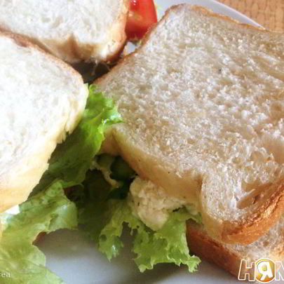 Сэндвичи с овощами и мягким сыром