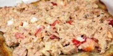 сэндвичи с салатом из тунца