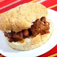 Рецепт Сэндвичей с тушеной говядиной и зеленым луком