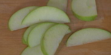 сэндвичи со свиными котлетками и яблоками