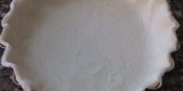 тарталетки с абрикосами, творожным кремом и фисташками