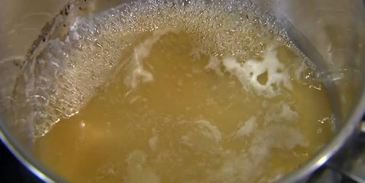 тарталетки с двойным кремом и клубникой