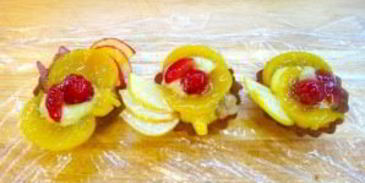 тарталетки с фруктами в желе