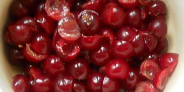 тарталетки с лаймовым маскарпоне и ромовой вишней