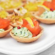 Рецепт Тарталеток с лососем и авокадо