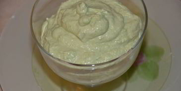 тарталетки с муссом из авокадо