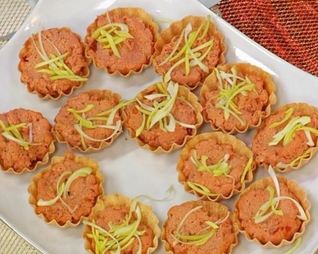 Тарталетки с муссом из жареной курицы