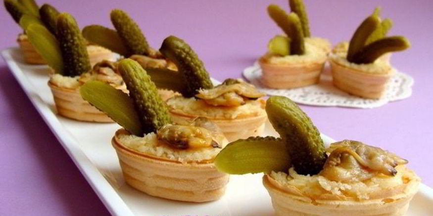 Рецепт тарталеток с сыром и копчеными ракушками