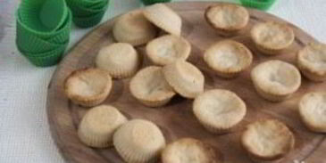 тарталетки с сыром и зеленью