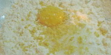 изысканный сливовый тарт