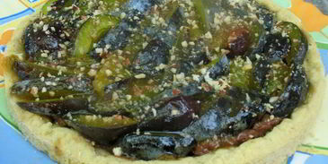 изысканный сливовый тарт