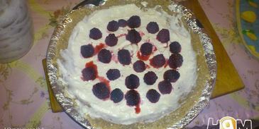 овсяный тарт с ежевикой