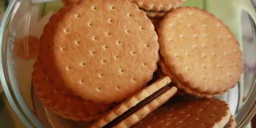 шоколадный тарт с клубникой