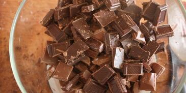 шоколадный тарт с клубникой