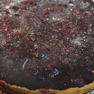 Рецепт Шоколадного тарта с вишней