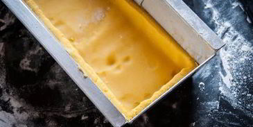 тарт с карамельным кремом и яблоками