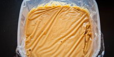 тарт с карамельным кремом и яблоками