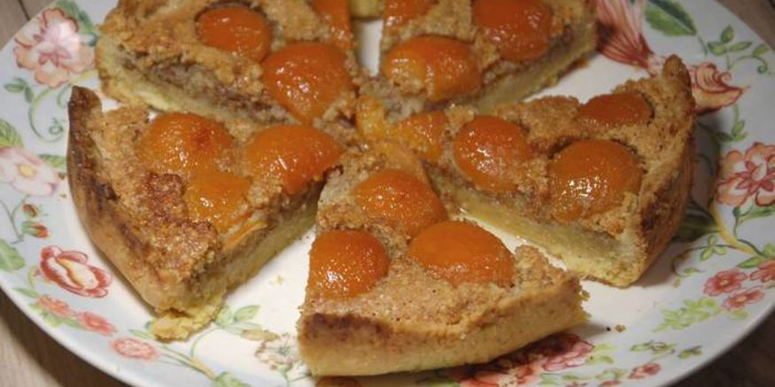 Рецепт тарта с консервированными абрикосами