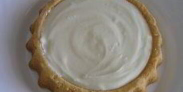 тарт с маскарпоне и ежевикой