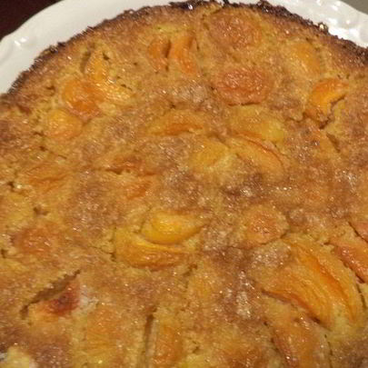 Тарт с миндальным кремом и абрикосами