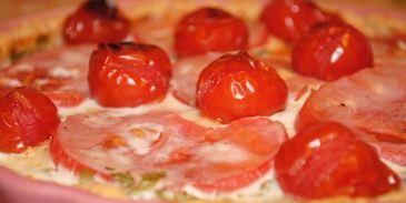 тарт с помидорами, фетой и зеленью