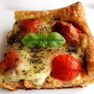 Рецепт Тарта с семгой, помидорами черри и моцареллой