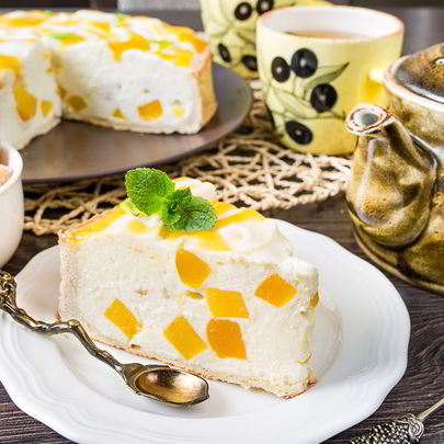 Творожный тарт с персиками