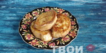 французские тосты с клубнино-имбирным соусом