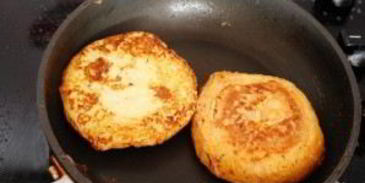 французские тосты с яблоками