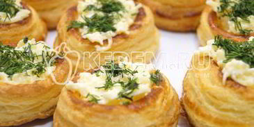 волованы с сырной начинкой и грибами
