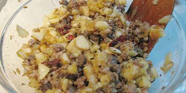 яблочки, фаршированные мясом