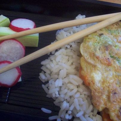 Яичница Фу Йонг с китайской капустой