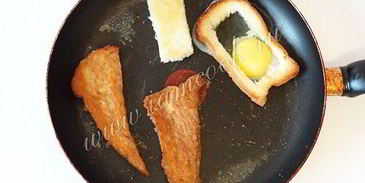 яичница по-бирмингемски и чайные тосты