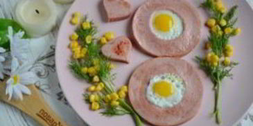 яичница с 8 марта