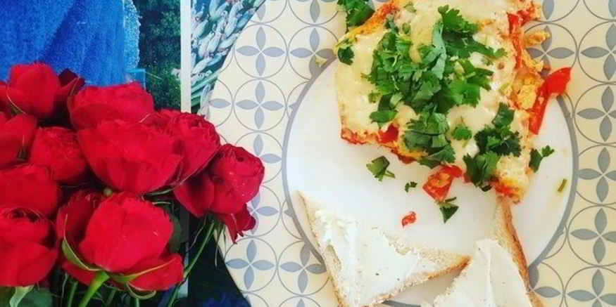 Рецепт яичницы с помидорами по-азербайджански