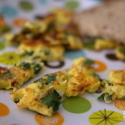 Яичница с творогом