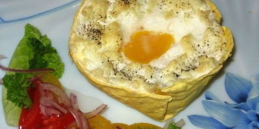 Рецепт яичницы с ветчиной в лаваше