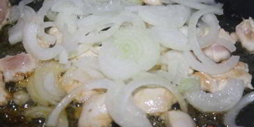 яичница со сметаной